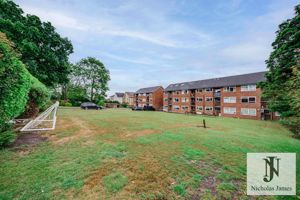 Photo 35- click for photo gallery